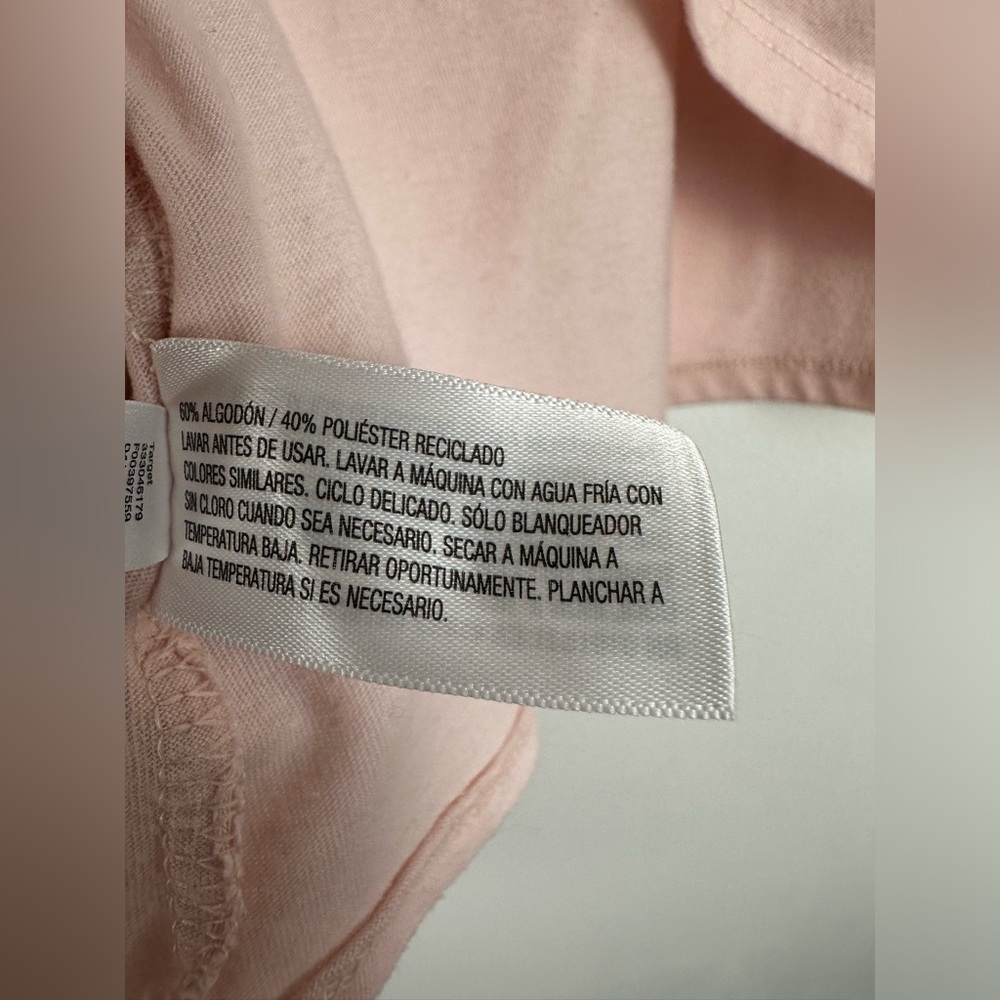 Mean Girls T-Shirt XL (14) On Wednesdays We Wear Pink Graphic Tee Movie Meme - Picture 5 of 9